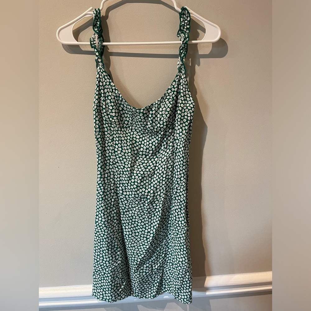 Beginning Boutique Green & White Floral Mini Dress